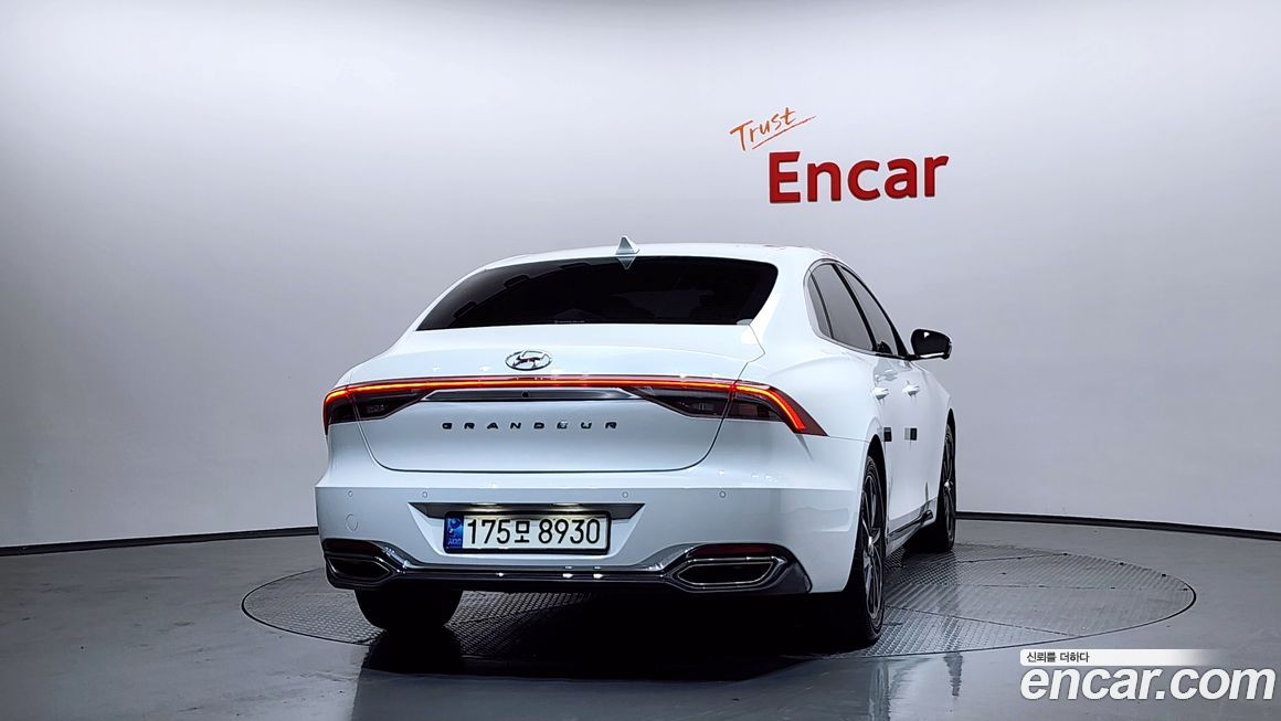 Hyundai Grandeur 2022