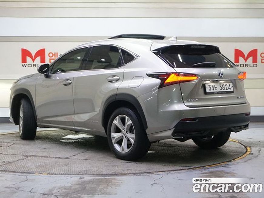Lexus NX 2017