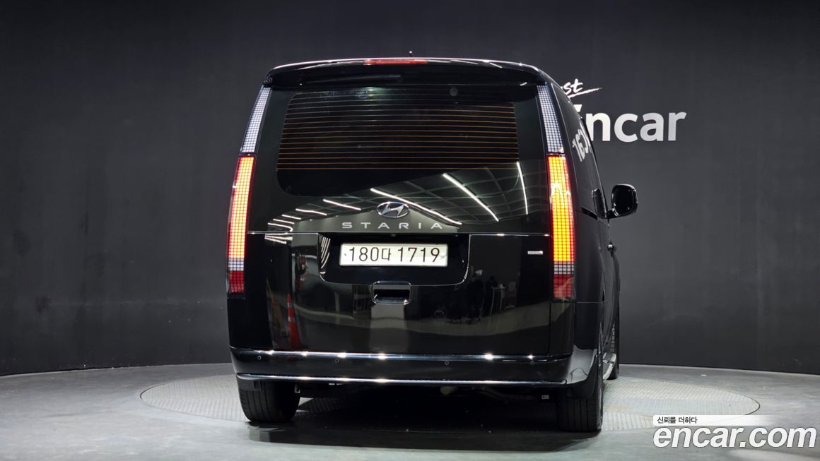 Hyundai Staria 2022