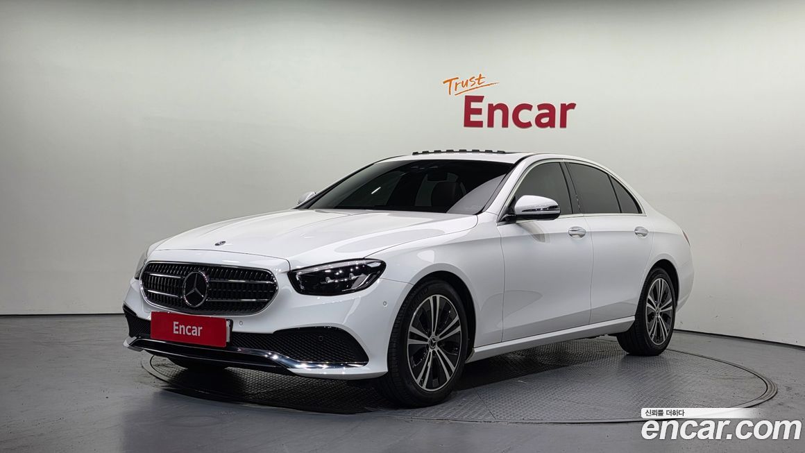 Mercedes-Benz E-Class 2021