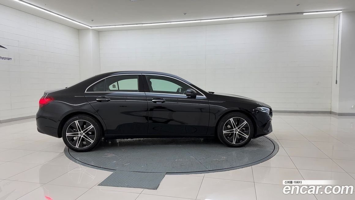 Mercedes-Benz A-Class 2025