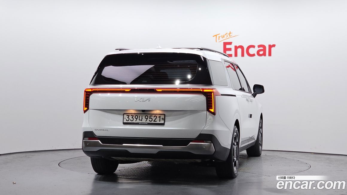 Kia Canival 2024