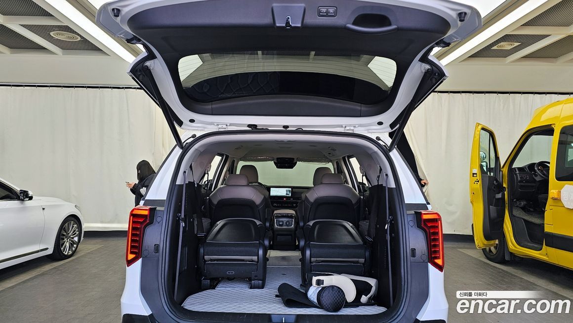 Kia Canival 2025