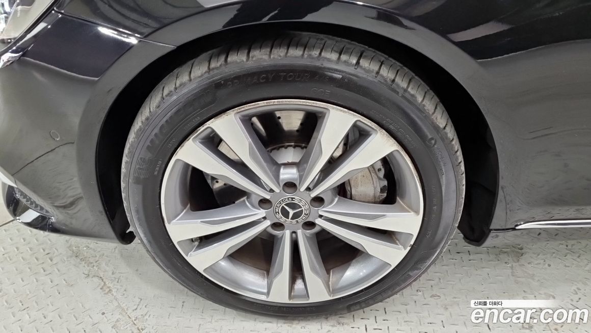 Mercedes-Benz S-Class 2018