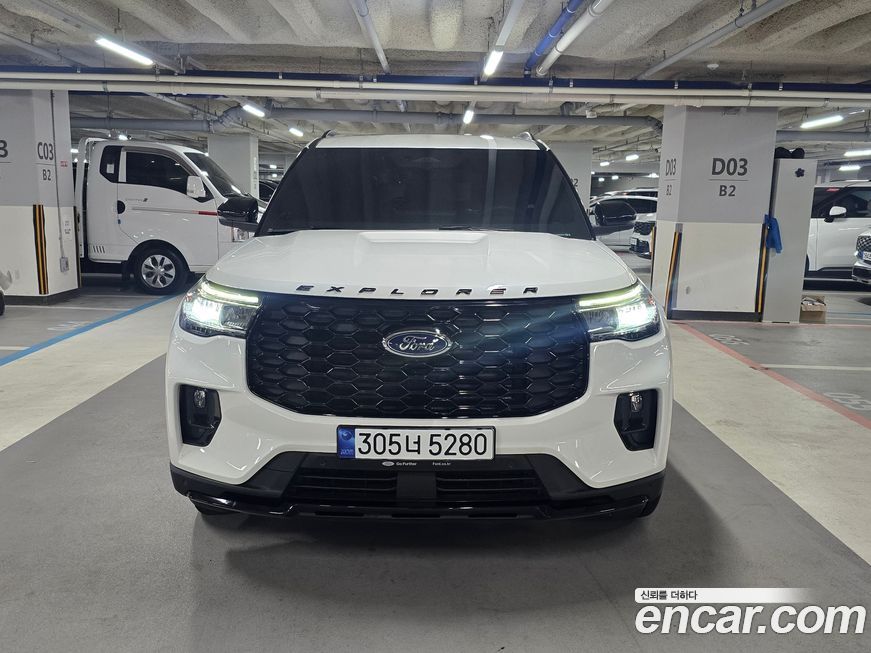 Ford Explorer 2025