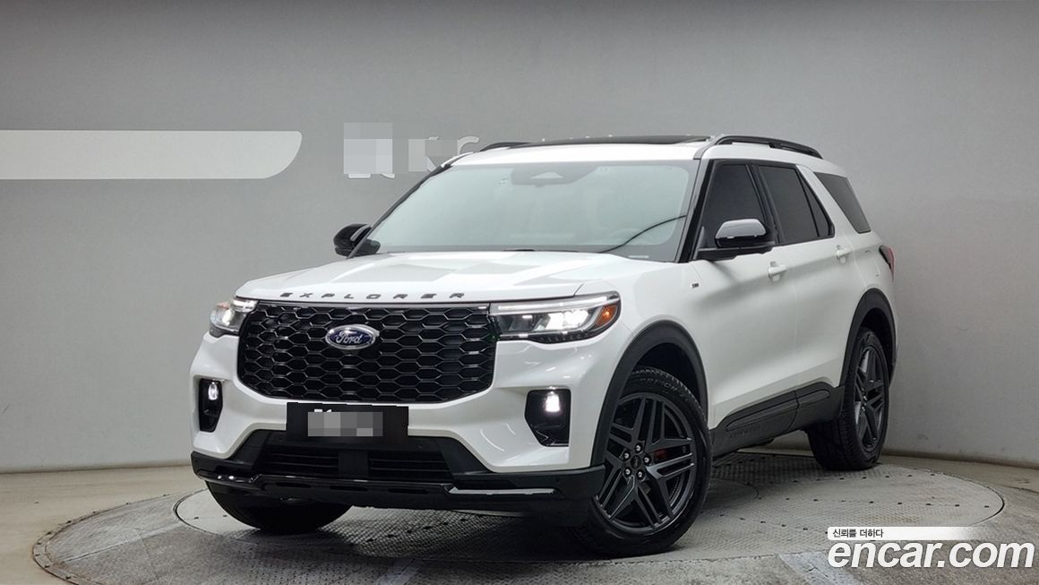 Ford Explorer 2025