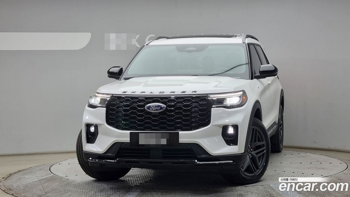 Ford Explorer 2025