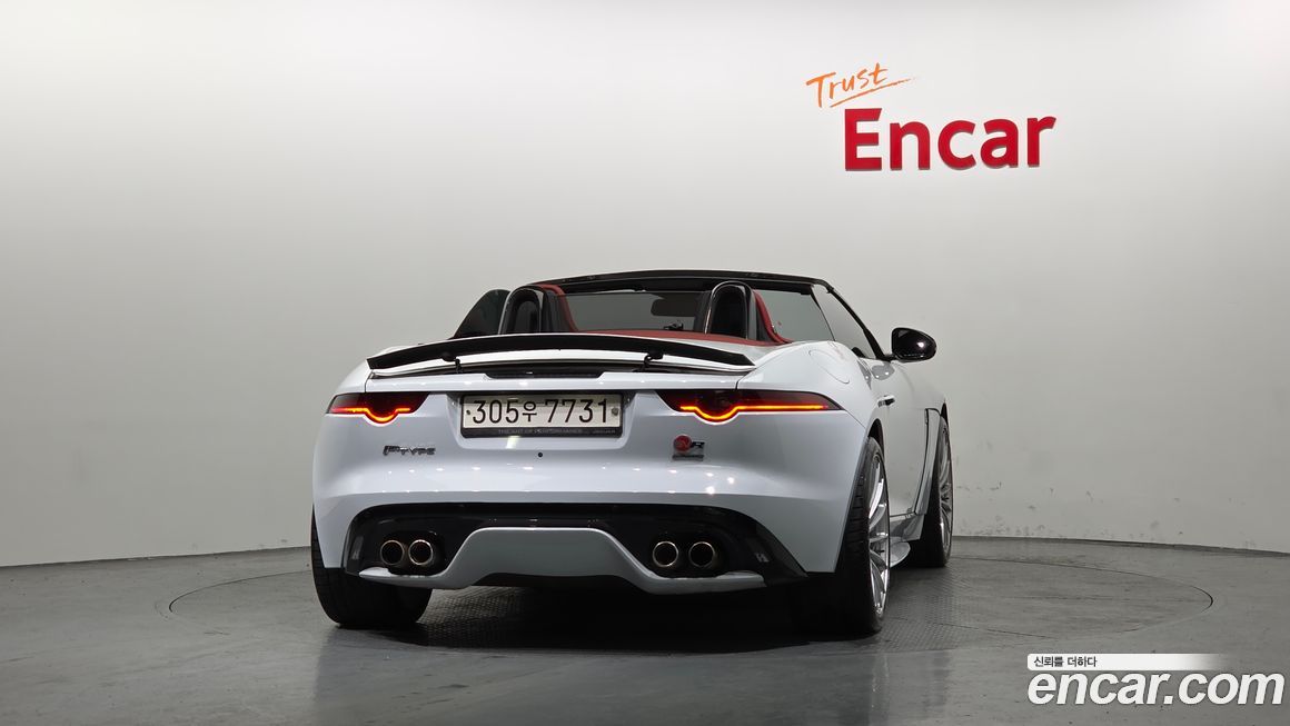 Jaguar F-TYPE 2016