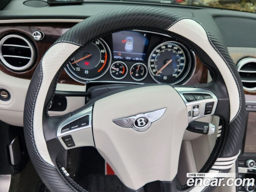 Bentley Continental 2013