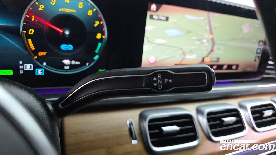 Mercedes-Benz GLE-Class 2021