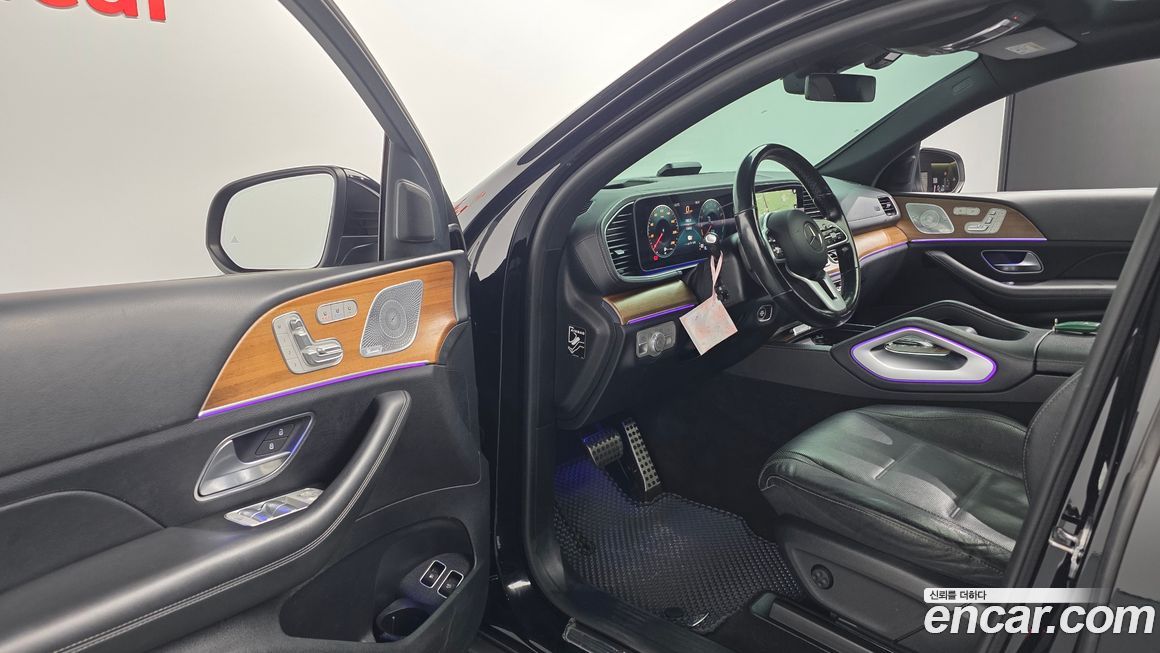 Mercedes-Benz GLE-Class 2021