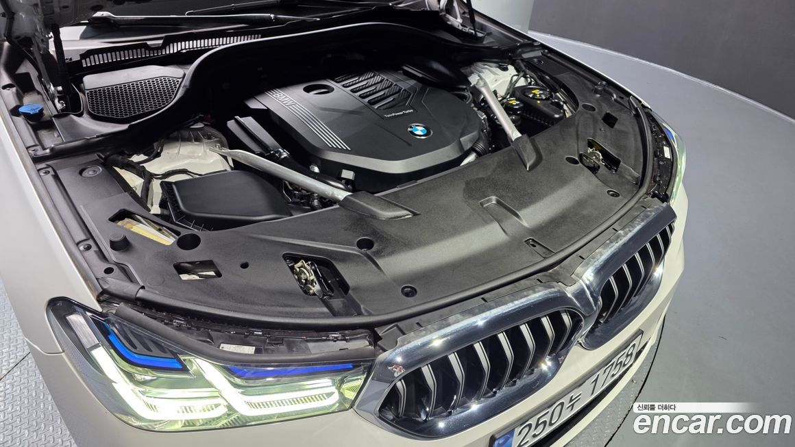 BMW Gran Turismo 2022