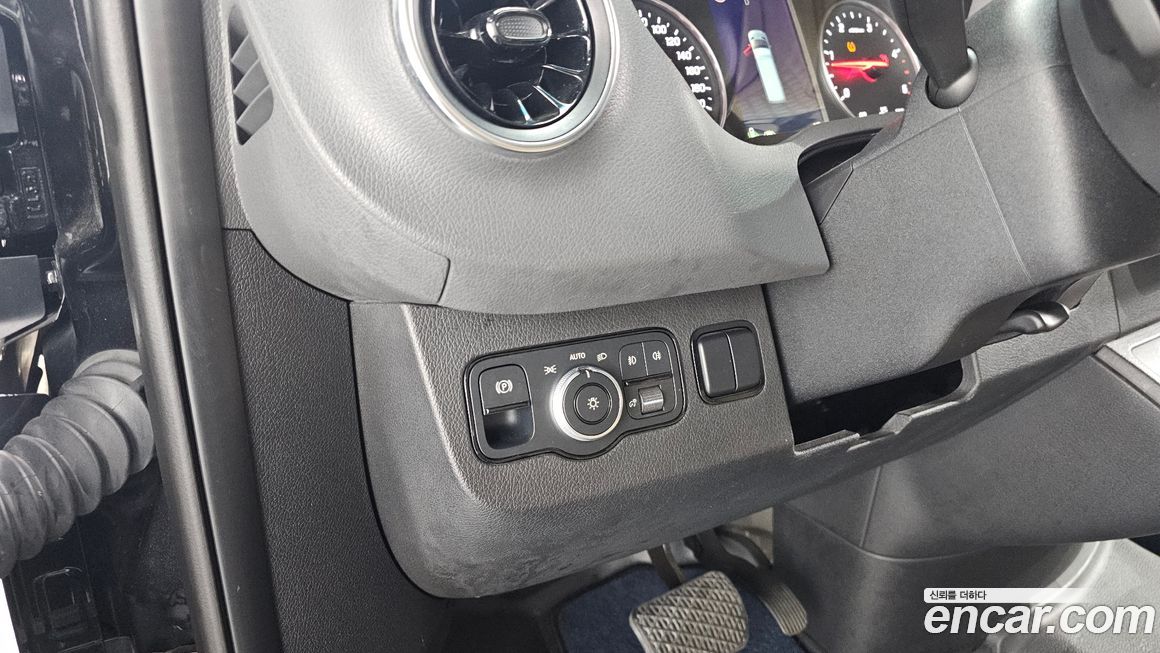 Mercedes-Benz Sprinter 2021