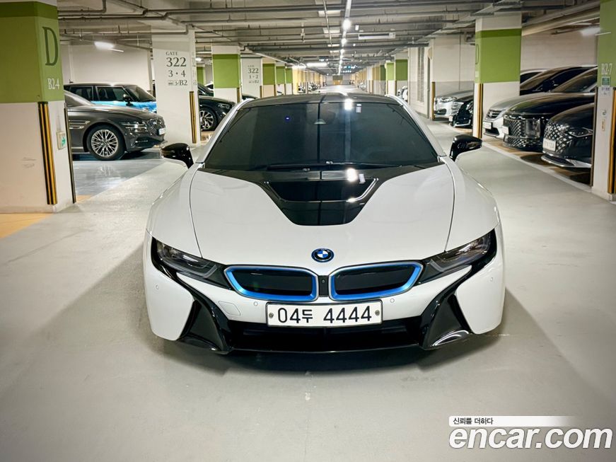 BMW i8 2016