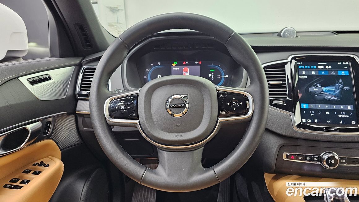 Volvo XC90 2024
