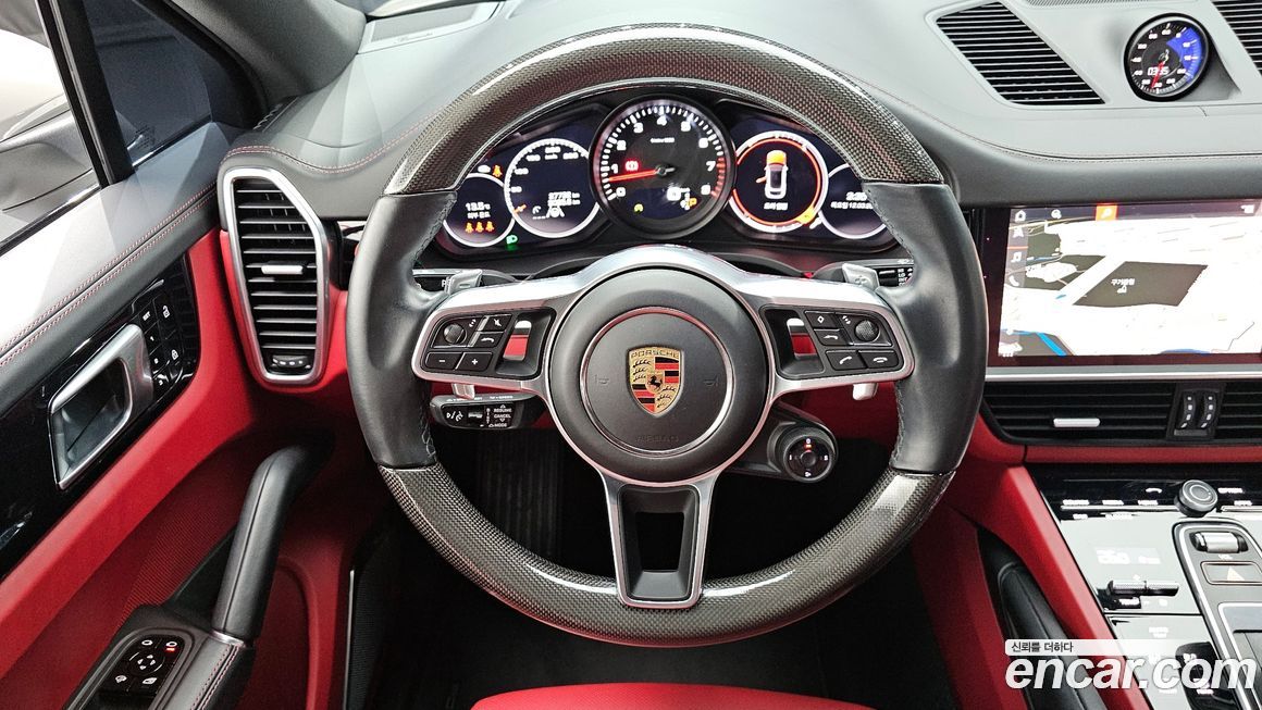 Porsche Cayenne 2021