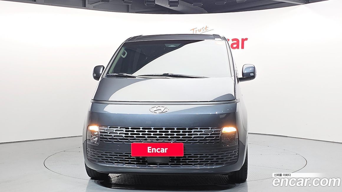 Hyundai Staria 2023