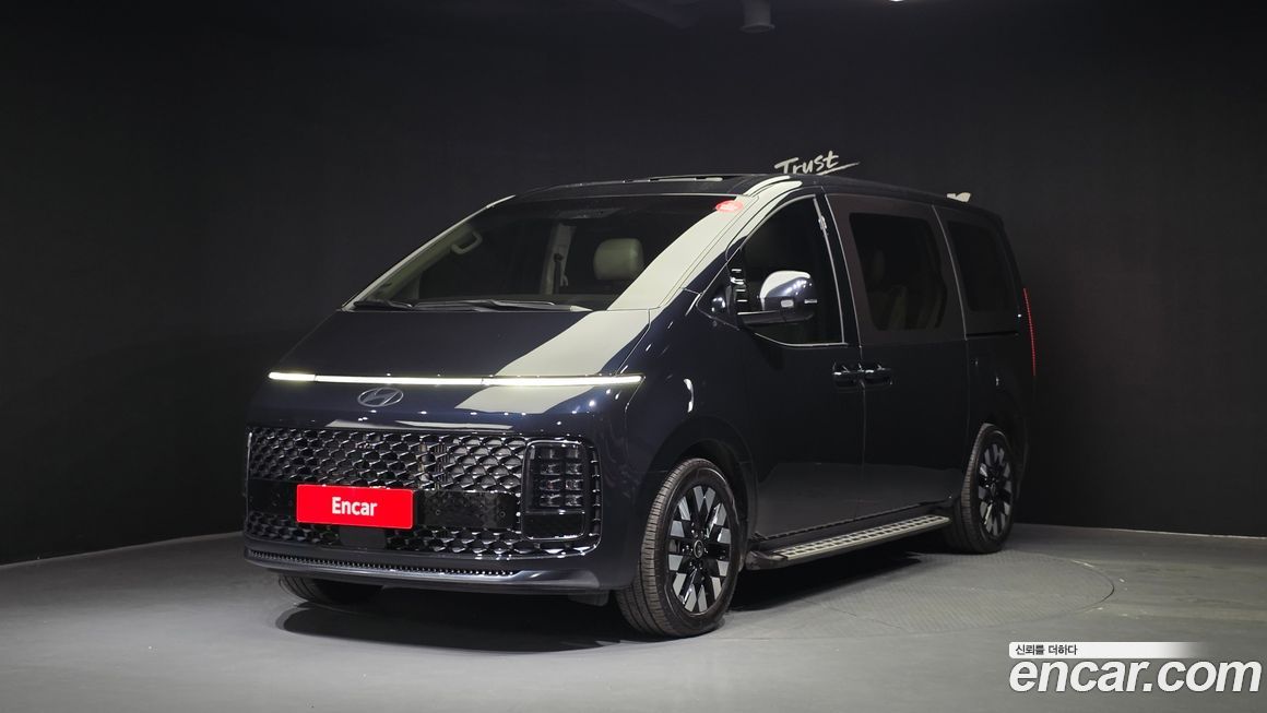 Hyundai Staria 2025