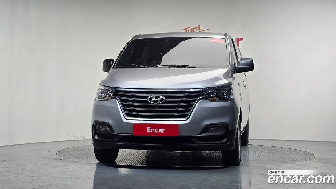 Hyundai Starex 2021