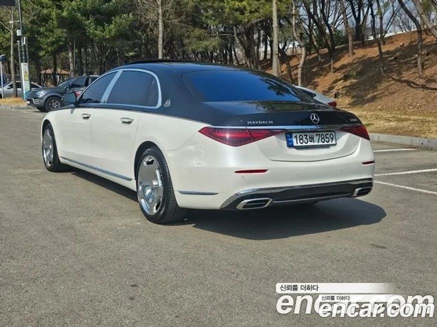 Mercedes-Benz S-Class 2022