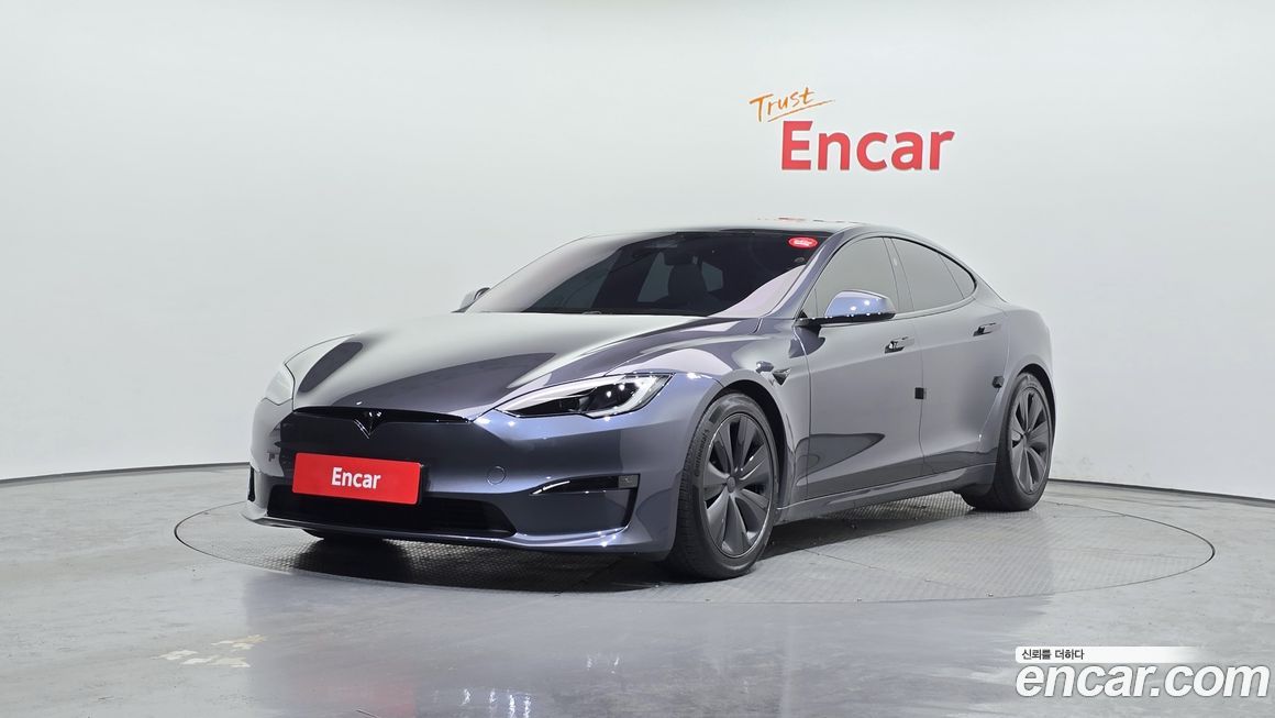 Tesla Model S 2023