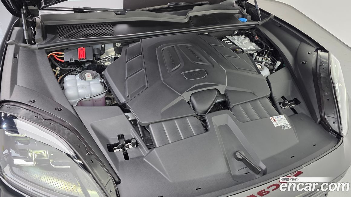 Porsche Cayenne 2024