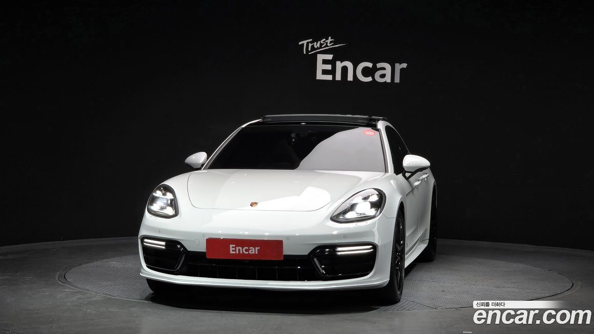Porsche Panamera 2020