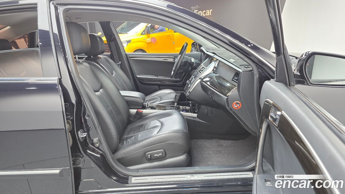 Renault-KoreaSamsung SM7 2010