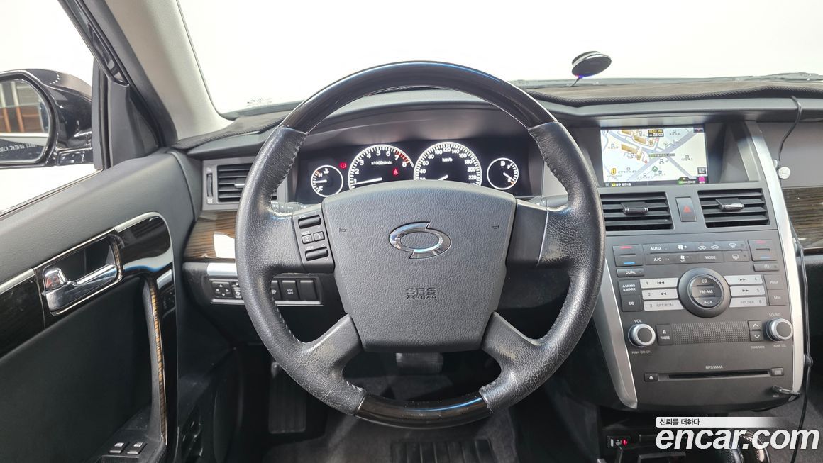 Renault-KoreaSamsung SM7 2010