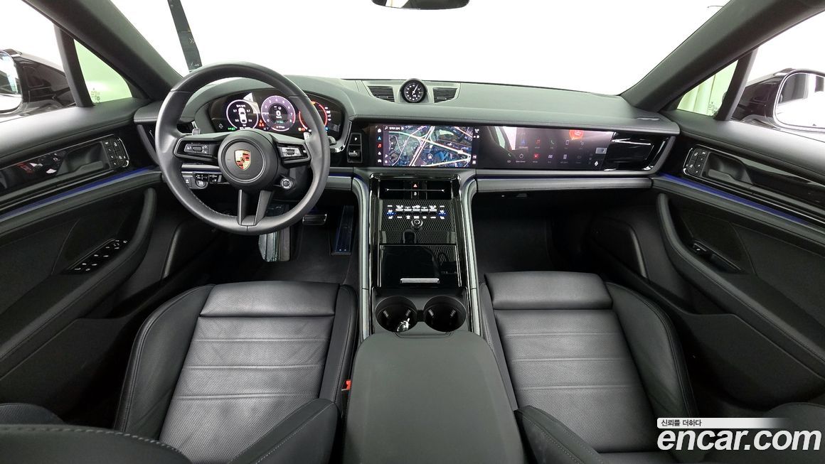 Porsche Panamera 2025