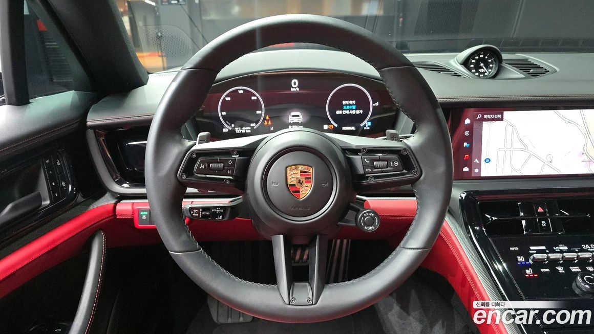 Porsche Panamera 2025