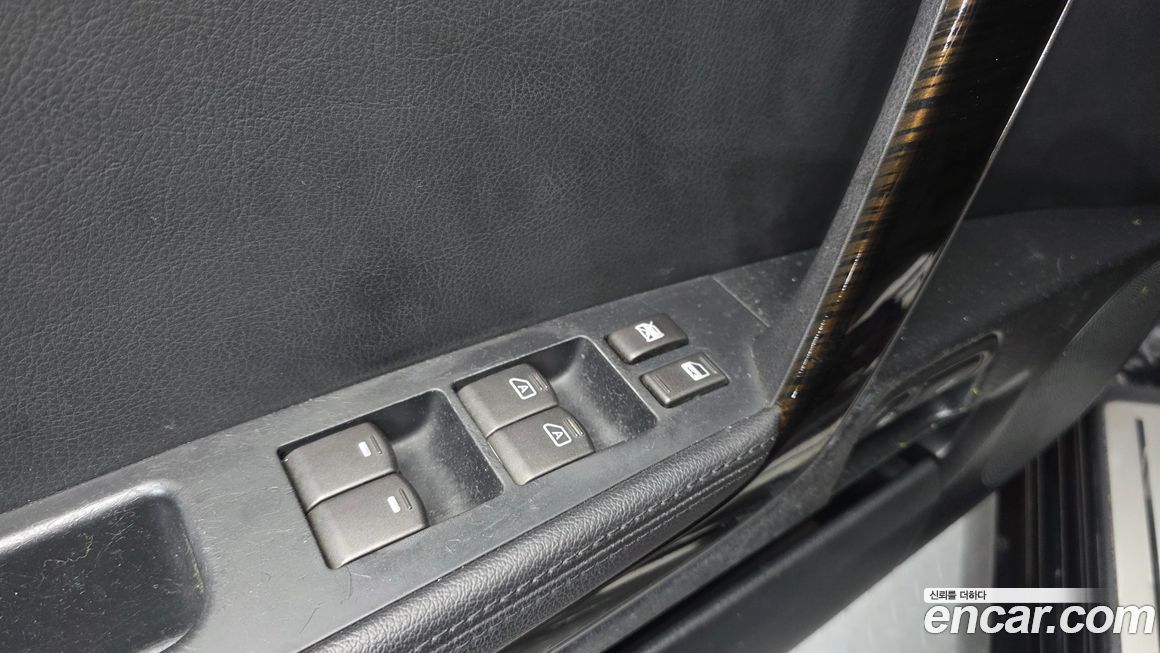 Renault-KoreaSamsung SM7 2010