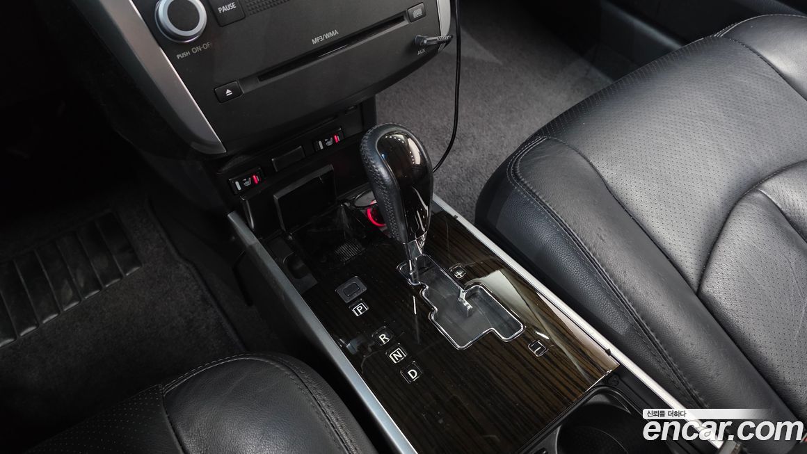 Renault-KoreaSamsung SM7 2010