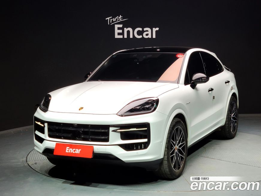 Porsche Cayenne 2025