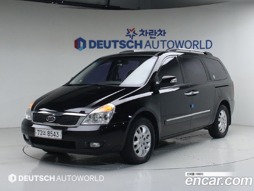 Kia Canival 2011