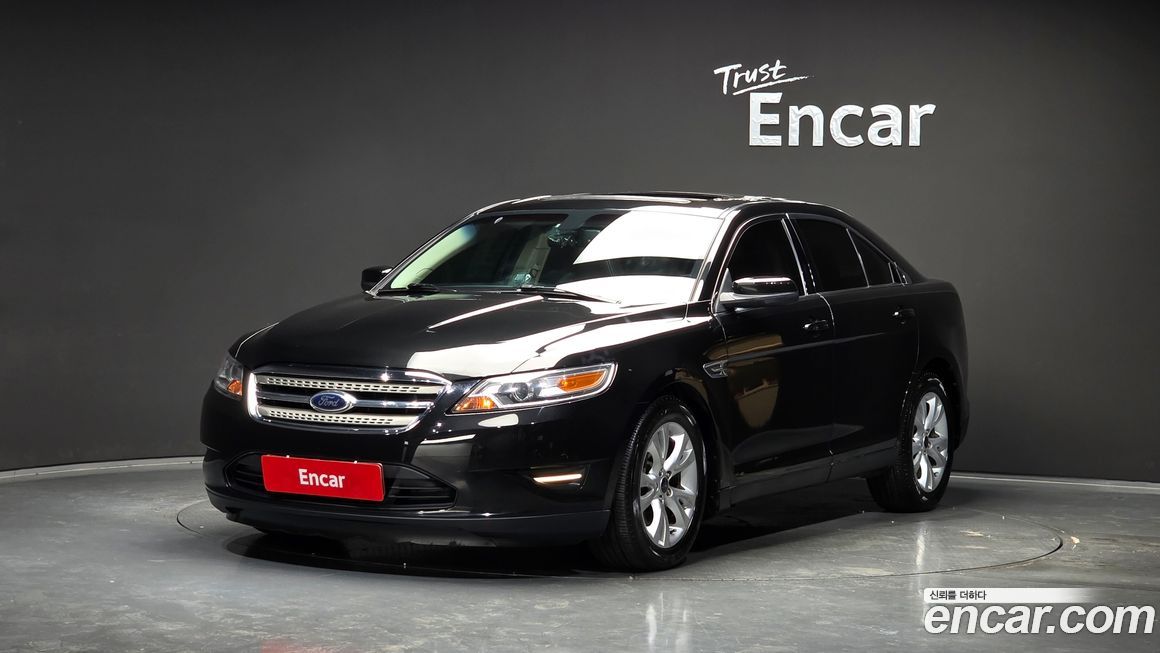 Ford Taurus 2011