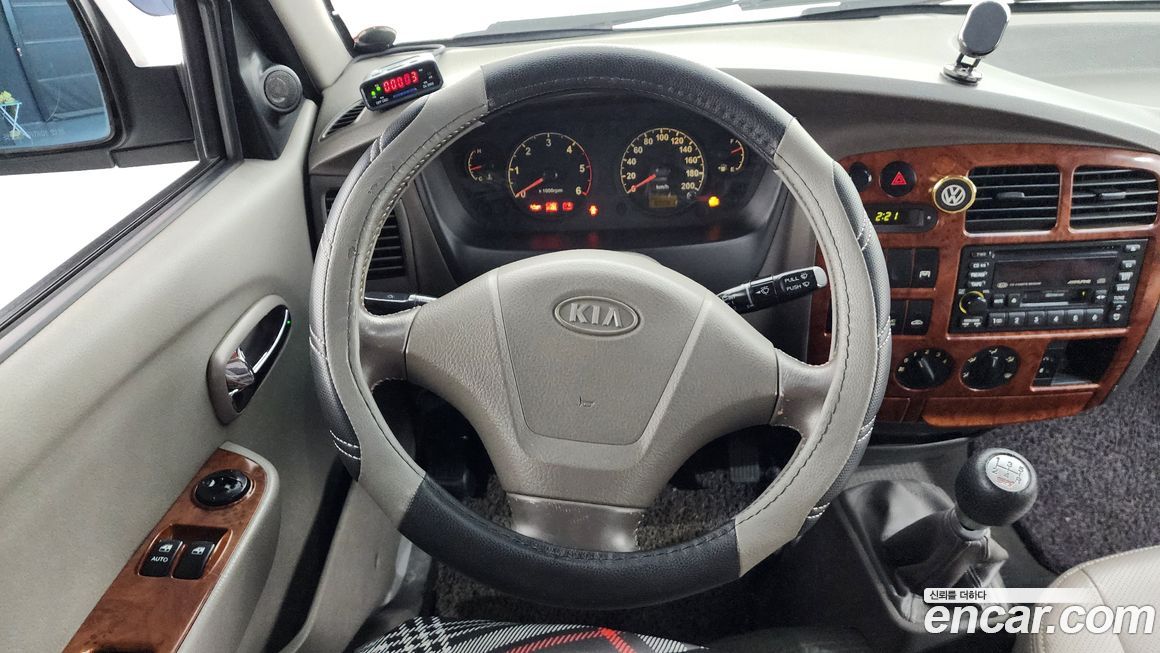 Kia Bongo III Minibus 2005