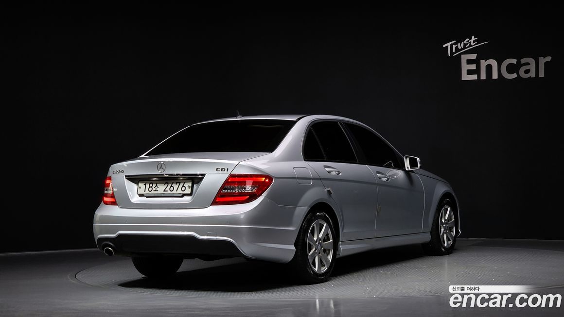 Mercedes-Benz C-Class 2013