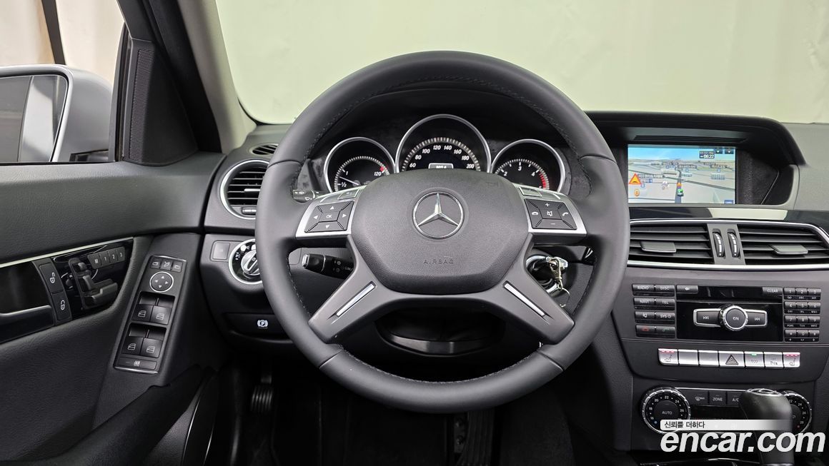 Mercedes-Benz C-Class 2013