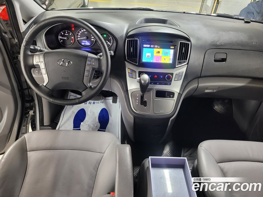 Hyundai Starex 2020