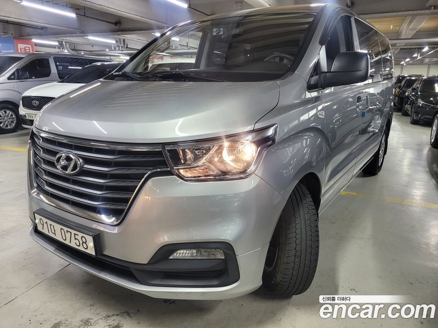 Hyundai Starex 2020