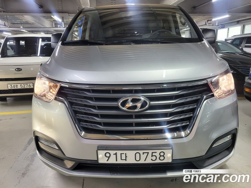 Hyundai Starex 2020