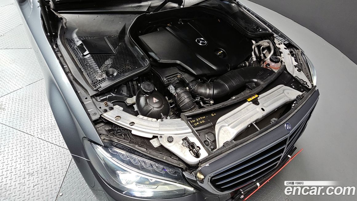 Mercedes-Benz C-Class 2017