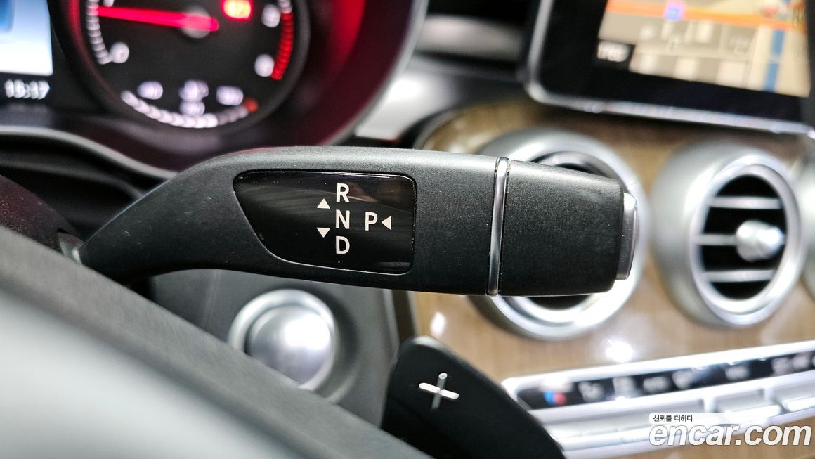 Mercedes-Benz C-Class 2017