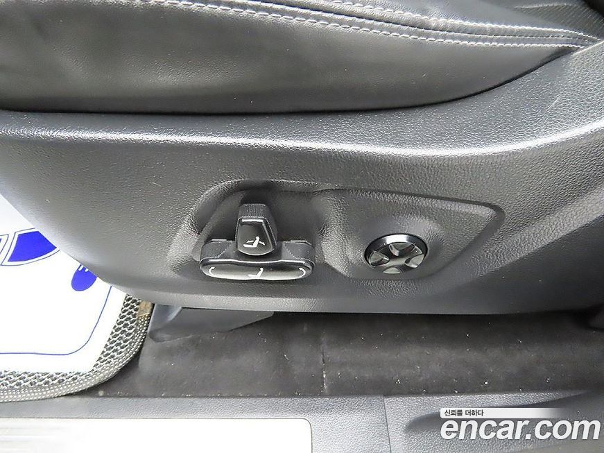 KG_Mobility_Ssangyong Rexton 2020