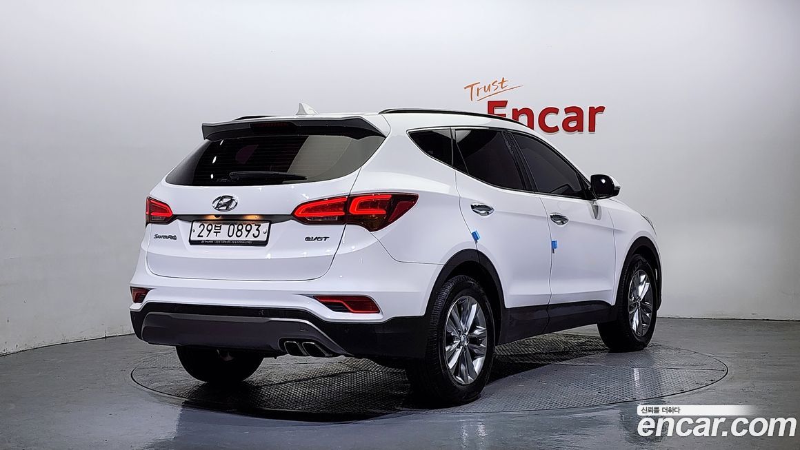 Hyundai Santafe 2016