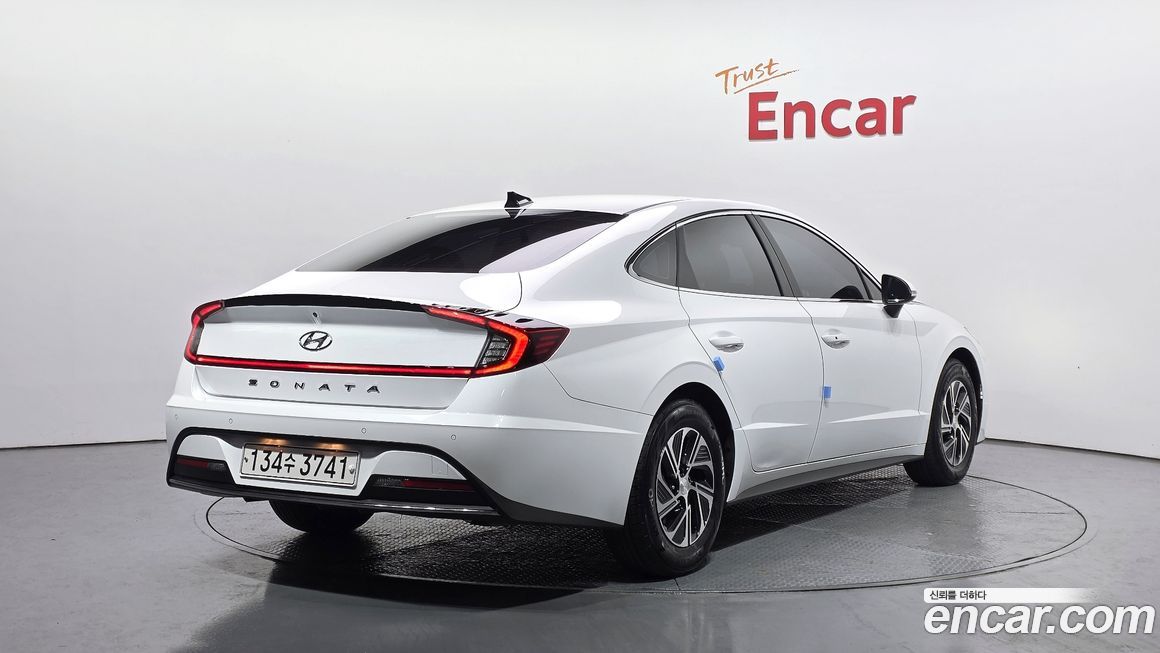 Hyundai Sonata 2022