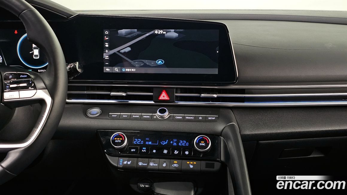 Hyundai AVANTE 2021