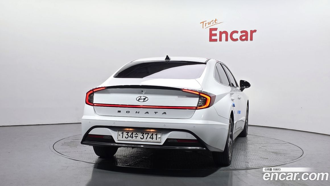 Hyundai Sonata 2022