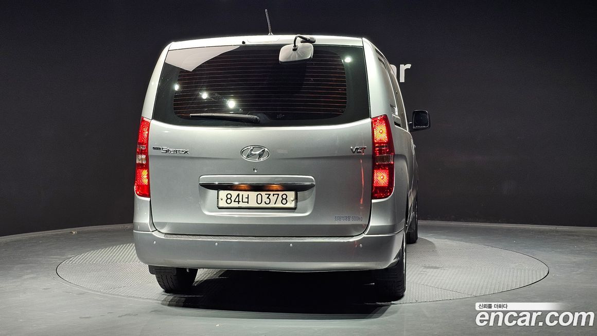 Hyundai Starex 2021